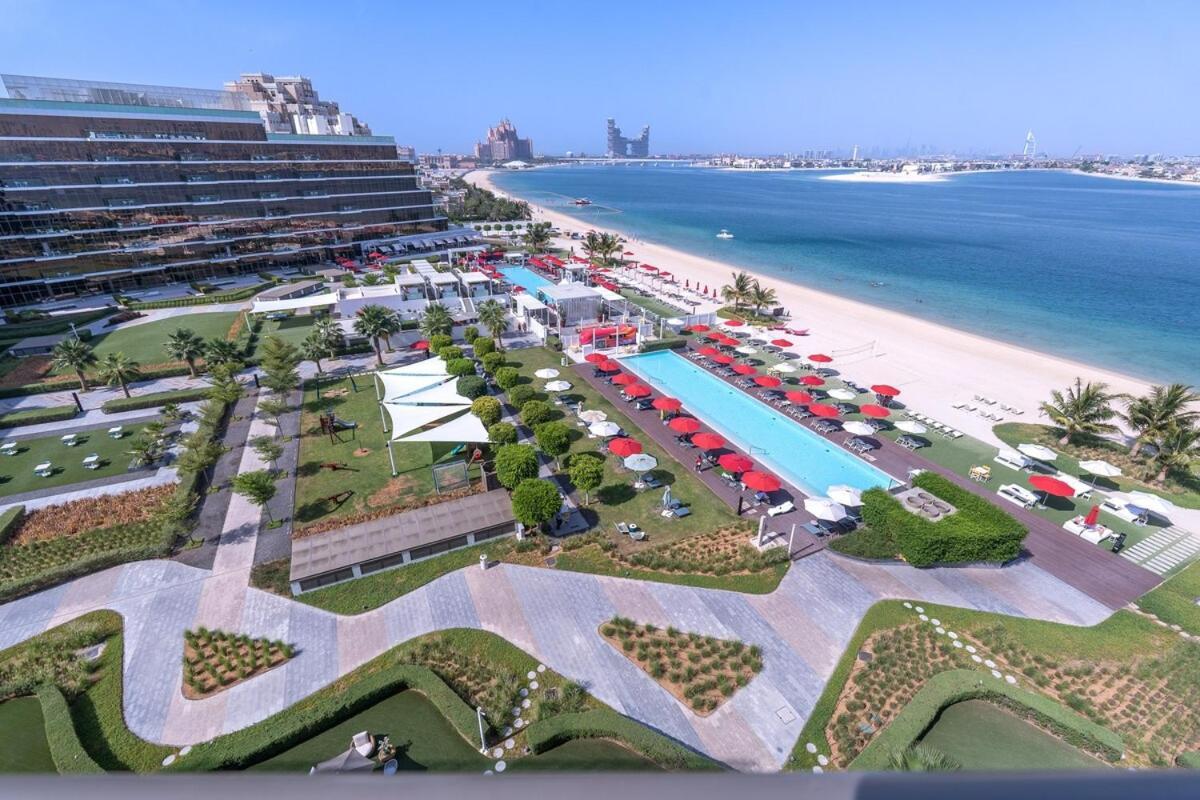 Relaxing 3br In Palm Jumeirah With Views Apartment Dubai