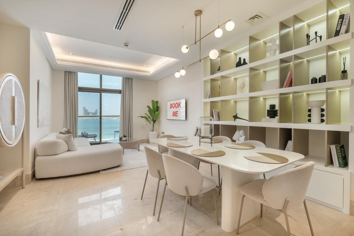 Relaxing 3br In Palm Jumeirah With Views Dubai